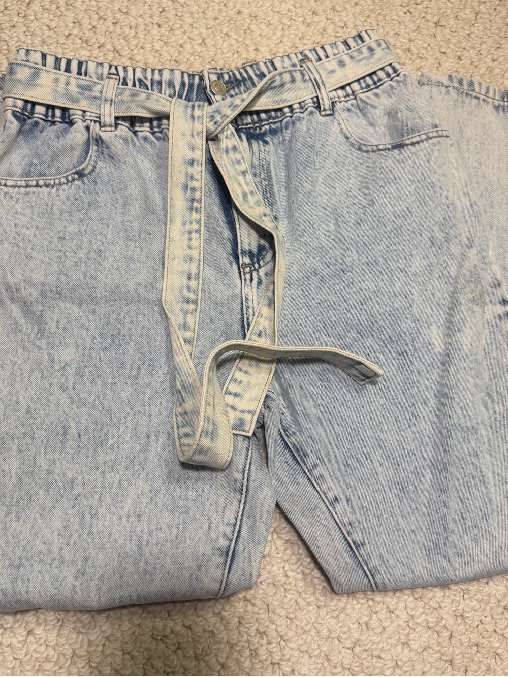 Refuge Mom Jeans Light Wash High-Waist Paperbag Jeans with Tie Belt Large